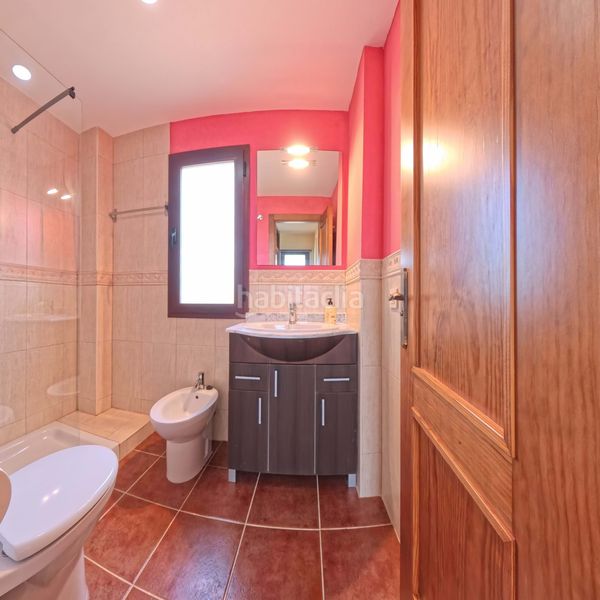 Foto 28ee7926-8c51-4915-aa2c-bf4619b8a0e4. Casa amb piscina a Ronquillo (El)