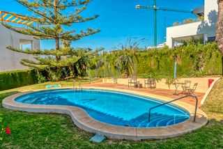 Casa pareada en Cabopino - Artola