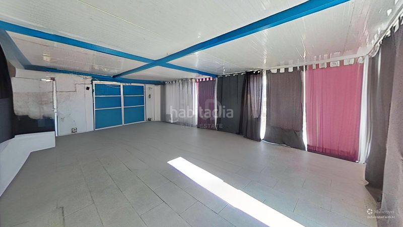 Foto 1dcc8b0f-f9de-4e88-b6f7-b0342ff9a792. Edificio in Poleñino