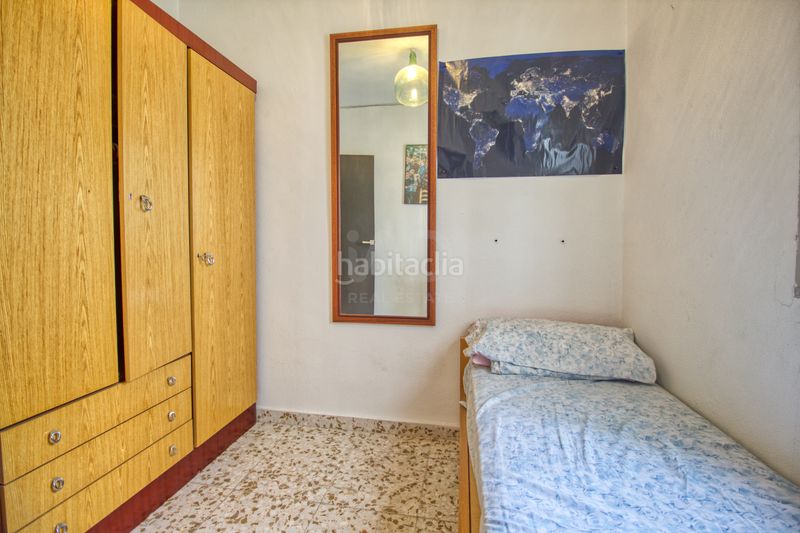 Foto 5b2b8ca6-7636-40da-baa5-c29a3ba1b954. Edificio in Rute