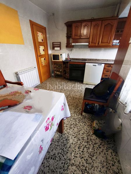 Foto 71800d3d-2a14-400e-9617-3b110dd22c1e. Edificio en Sahagún