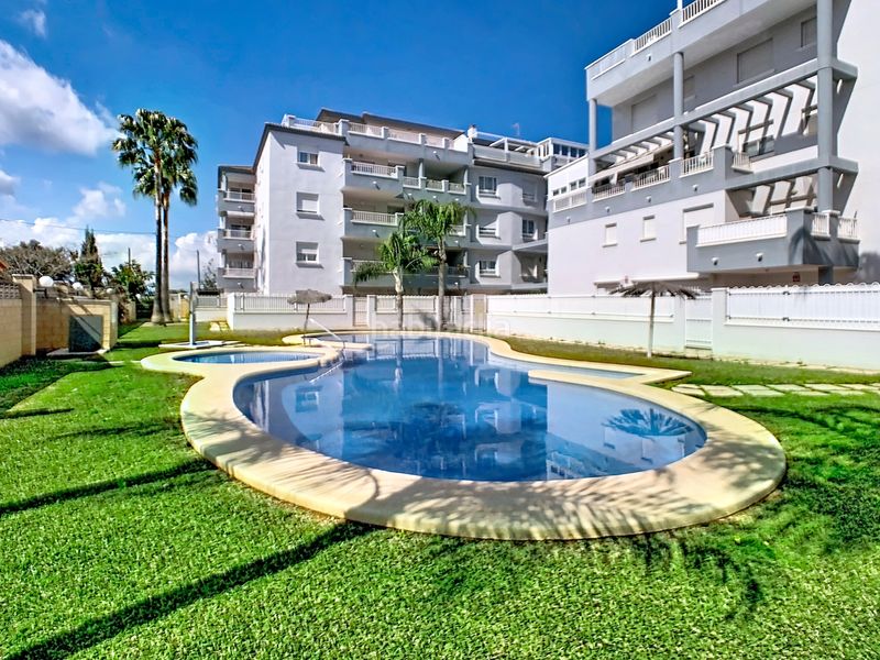 Foto 2e002c3f-81d4-4f23-b47e-2b5ccc9b4405. Pis amb aparcament piscina a La Pedrera-Vessanes Dénia