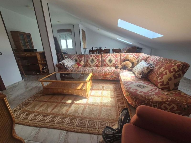 Foto 5d34848c-4348-49b6-92db-bf3d4b5eb5ad. Edifici a Espino de la Orbada