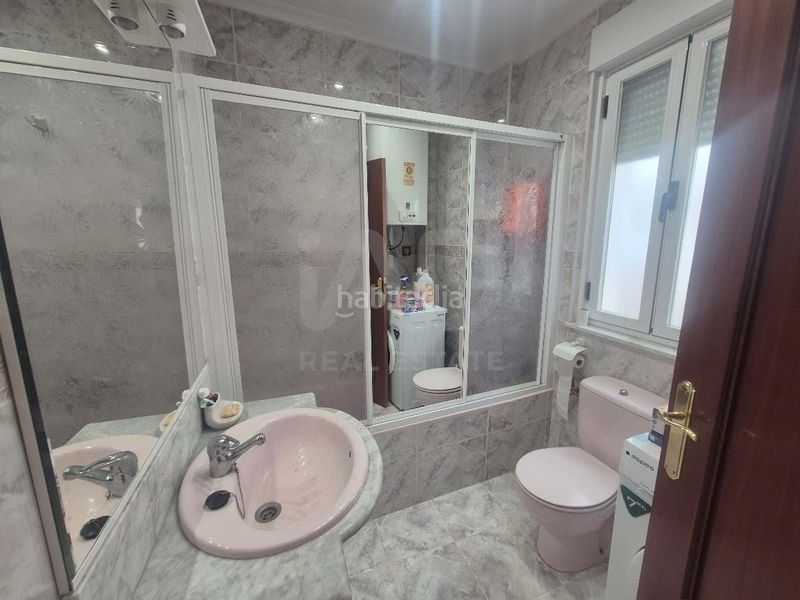 Foto 7cee3e8e-9faf-4a0d-b0f7-81e0b86cf5a8. Edifici a Espino de la Orbada