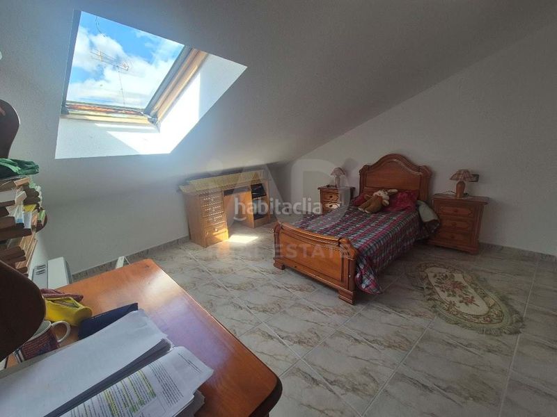 Foto a7d077fb-d13d-4fb0-8aaa-3b3f73246afe. Edifici a Espino de la Orbada