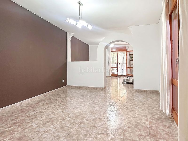 Foto 0cccaaa2-2142-4e1a-8e24-c0e7dc2d9e8e. Casa en Roda de Barà