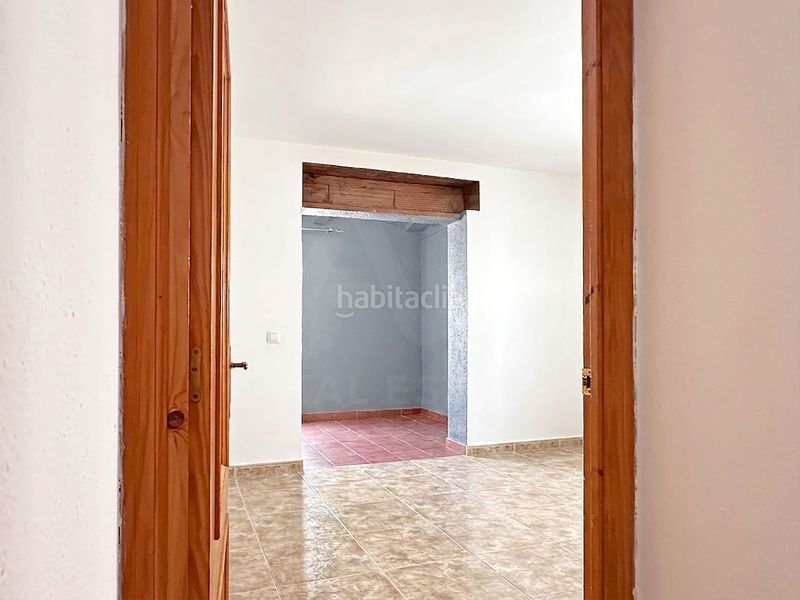 Foto 0f4ea29a-20fd-464e-8b5a-863ab1d64c16. Casa en Roda de Barà