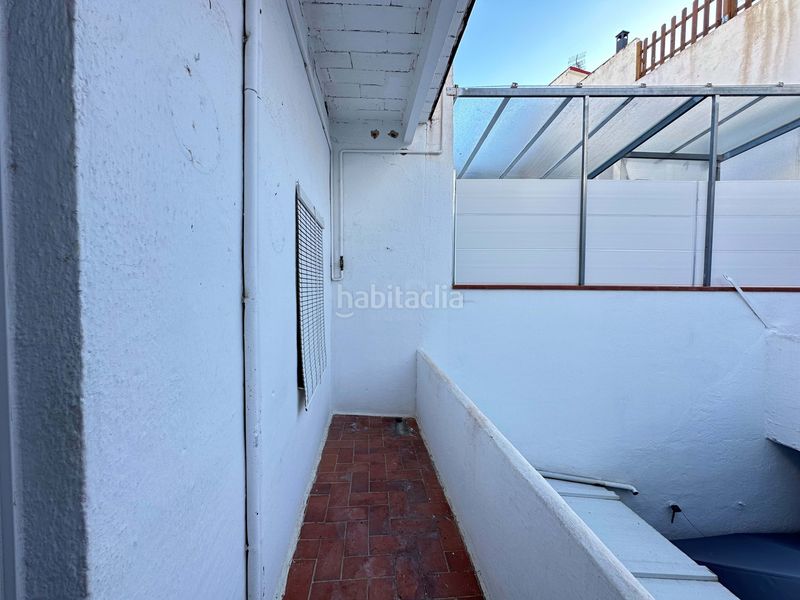 Foto 147c7d68-669a-4b38-aa70-4f64a3bf1cc6. Casa aparellada amb calefacció a Cerdanyola Nord Mataró