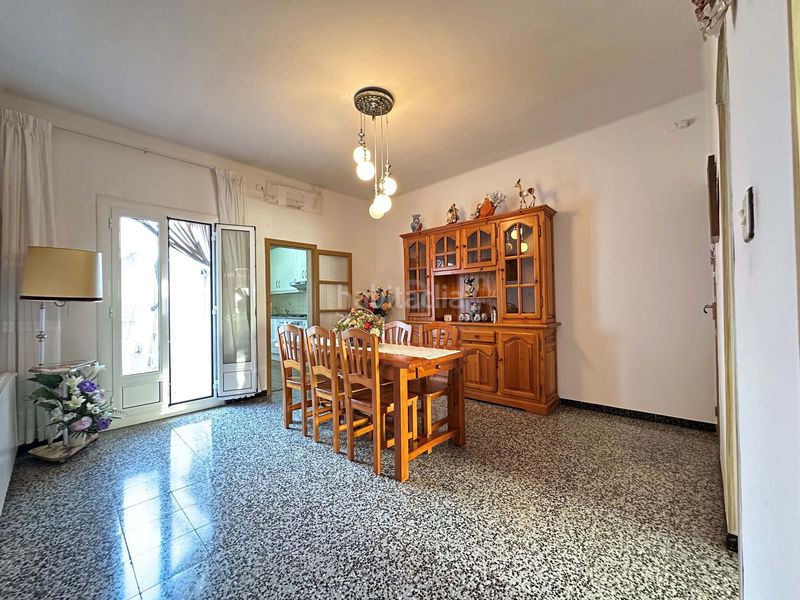 Foto 34f2abf9-220c-453e-af0a-543e4d80fc29. Casa aparellada amb calefacció a Cerdanyola Nord Mataró