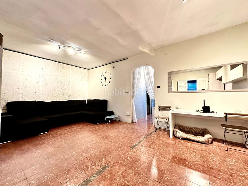 Foto 404384fd-29f3-4312-9e3b-90666adfee23. Casa aparellada amb calefacció a Cerdanyola Nord Mataró