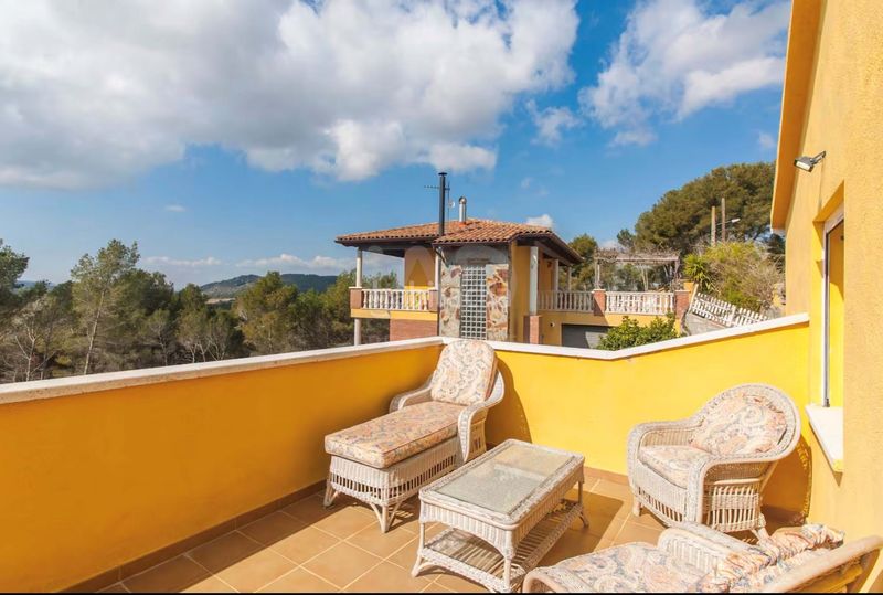 Foto 8612bfb7-8cbe-437f-a818-3db7e129caf2. Casa amb calefacció aparcament piscina a Olivella