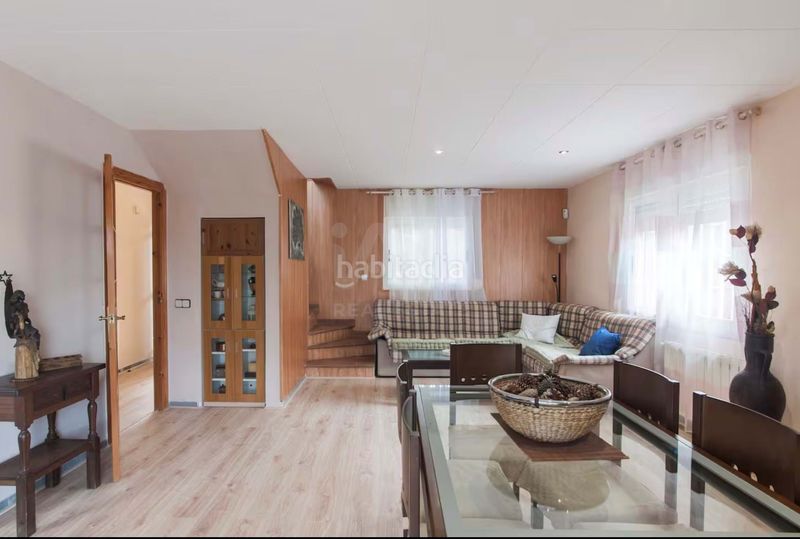 Foto d3400b41-28a8-4df0-bc14-0d69c2337b44. Casa amb calefacció aparcament piscina a Olivella