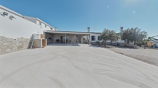 Masía en Los Franceses - La Vega