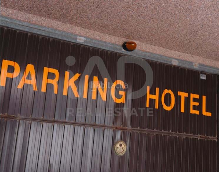 Foto 6d0a9a09-eb14-480e-a6df-bc95a4a961ee. Edifici a Papa Luna - Platja del Gurugú Benicarló