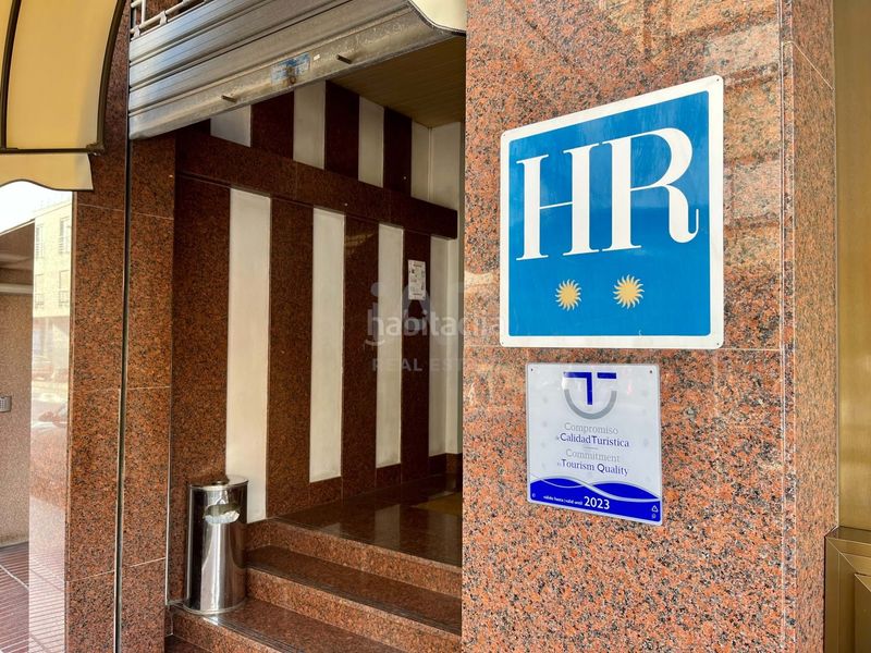 Foto ebc107f0-7ed0-4542-b9a2-633ee3470581. Edifici a Papa Luna - Platja del Gurugú Benicarló