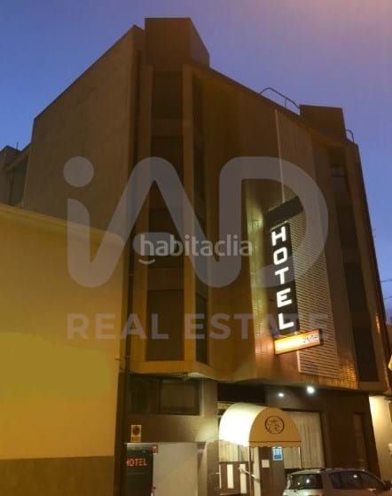 Foto ff0ace11-6bee-4772-9171-a2573b3255d1. Edifici a Papa Luna - Platja del Gurugú Benicarló