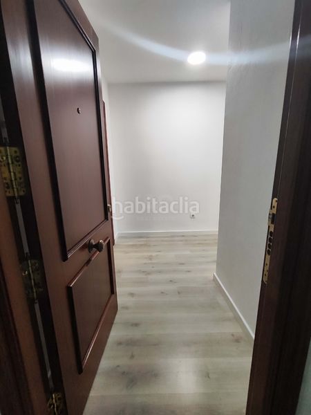 Foto df2af71c-85b2-41a5-957d-f15d2af8734d. Piso en Puerta Blanca Málaga