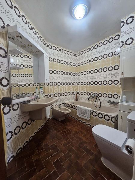 Foto ea11b3d2-ebd2-43f9-be58-053e994a18c9. Casa amb aparcament piscina a Alcanar