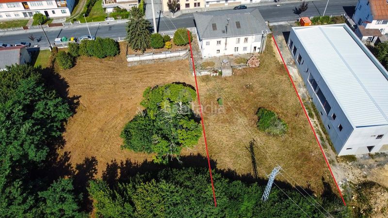 Foto 54eb2835-80cb-481b-896d-9c75d5f95697. Edificio in San Sadurniño