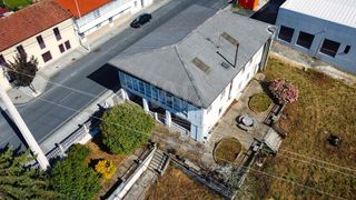 Edifici a San Sadurniño