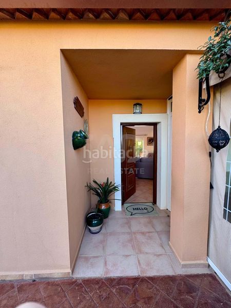 Foto 2ea42cd6-88e9-47d3-be19-9f80e27f9456. Casa en Busot