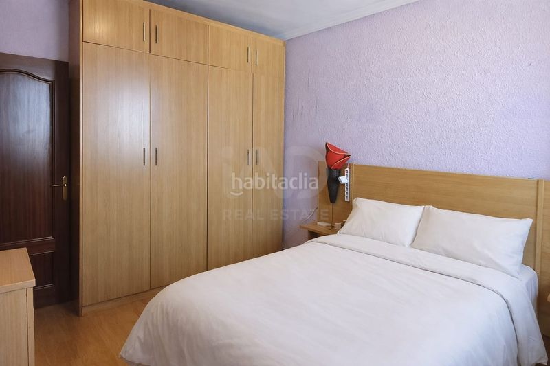 Foto 0e675b18-36d3-4fbe-aef7-71d5ce297512. Pis amb calefacció a Los Castros Santander