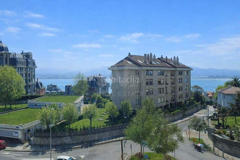 Foto 1bb87cfd-8bbd-4d95-a50a-03a56624fbb0. Pis amb calefacció a Los Castros Santander