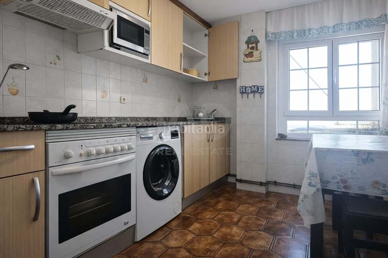 Foto 30d861c0-7319-4fe3-b45b-d026c71ad668. Pis amb calefacció a Los Castros Santander