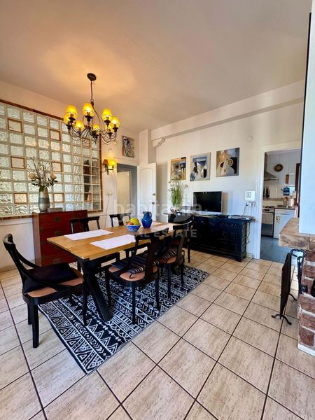 Foto c6bc9171-a1c6-497b-95a5-faea75ad4584. Casa amb calefacció aparcament piscina a Pueblo Español-Coveta Fumá Campello (el)