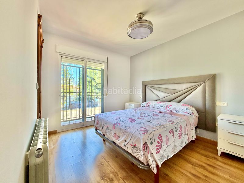 Foto 1a9bef0b-4b86-4ab2-a6d0-5a67b7d0ea46. Casa amb aparcament a Blanca