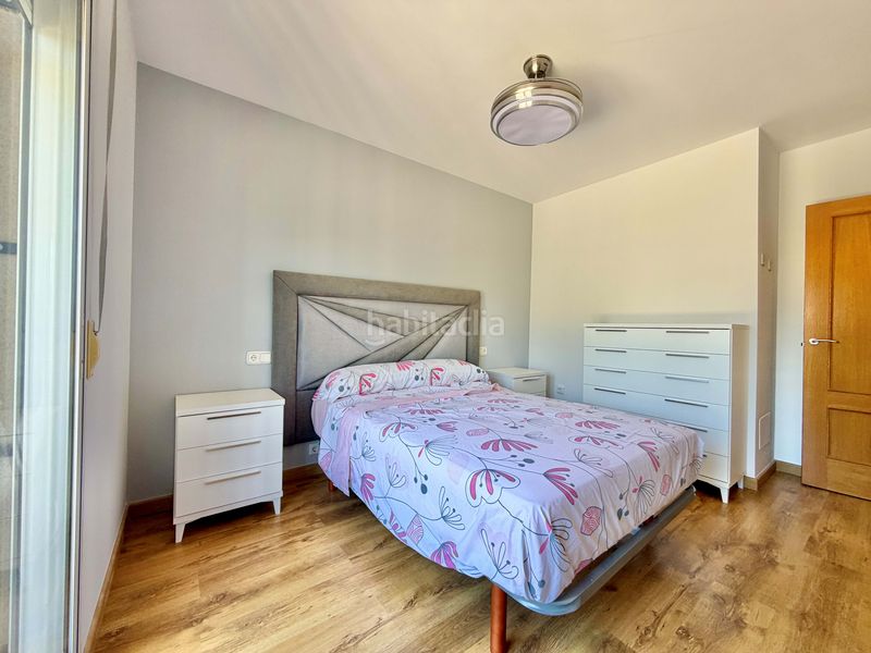 Foto 28e7ea9f-f4a9-4604-9c08-2ffff44ab7b3. Casa amb aparcament a Blanca