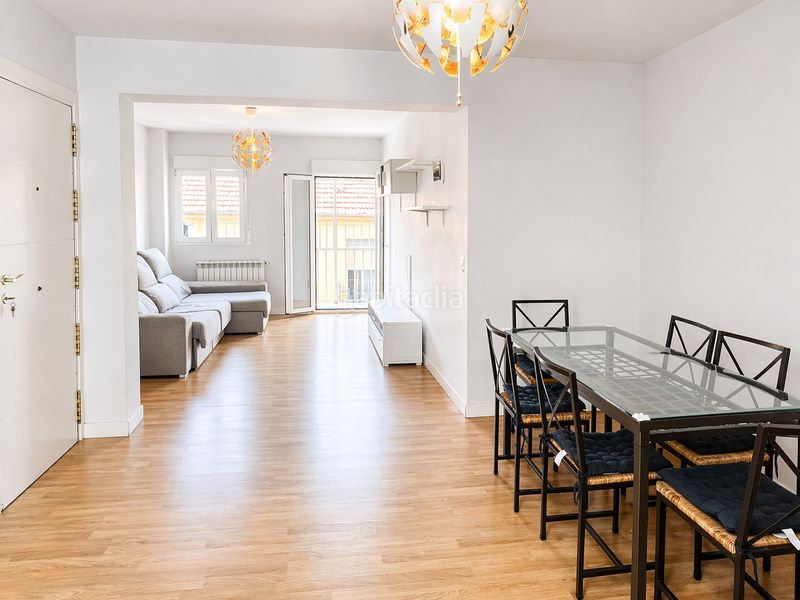 Foto 4f28257c-f894-4557-9edd-1c5187862a1e. Pis amb calefacció a Numancia Madrid