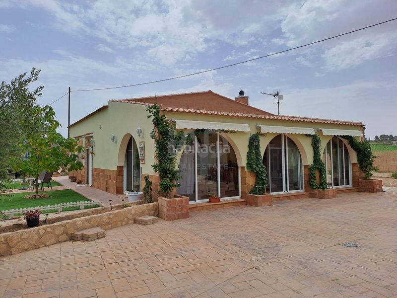 Foto 8b576ad2-294a-4533-b82d-b3e8cb355b0f. Casa amb calefacció aparcament piscina a Calasparra