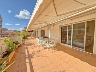 Flat in Plaza Castelar - Mercado Central