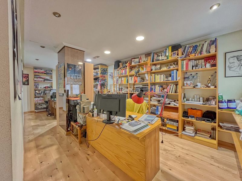 Foto 4962708c-4203-4f7f-8f2e-124aabf1ded8. Piso en Plaza Castelar - Mercado Central Elda