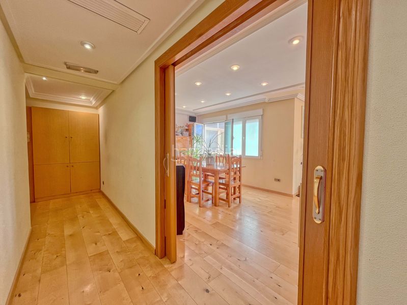 Foto 9e6ed752-7efe-4f0f-8606-681edb95f1f5. Piso en Plaza Castelar - Mercado Central Elda