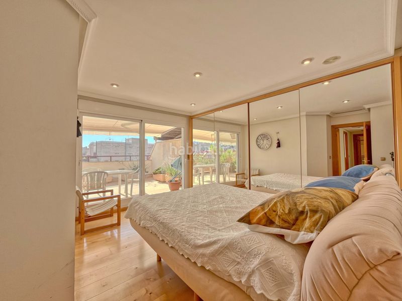 Foto dc314f83-39a1-4a7e-9b56-cf26ff24b61c. Piso en Plaza Castelar - Mercado Central Elda