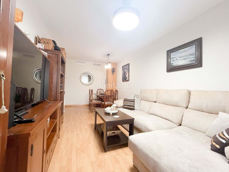 Foto 4b10d5e6-0e5a-4d21-95b1-3b0e6732a2f5. Pis amb calefacció aparcament piscina a alegría de la huerta- jardín de Málaga Málaga