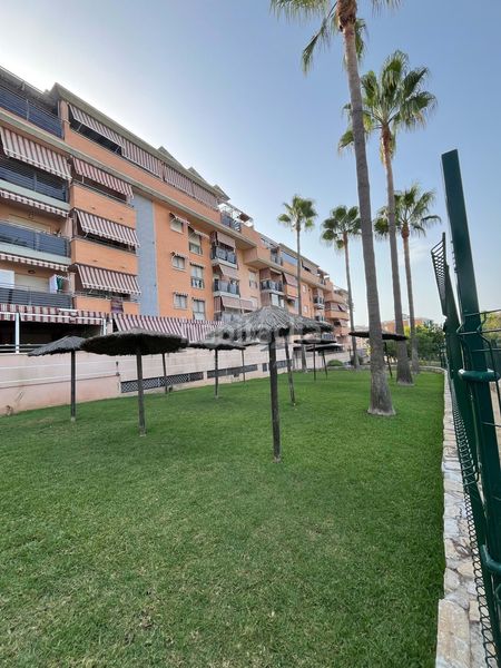 Foto 7f22bc91-6bf5-43d0-a1eb-19cf5feb68af. Pis amb calefacció aparcament piscina a alegría de la huerta- jardín de Málaga Málaga