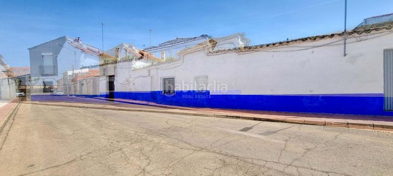 Foto 893d4a8a-f817-4365-aba4-82b258da8975. Edifici a calle felipe ii 10 a Carrión de Calatrava