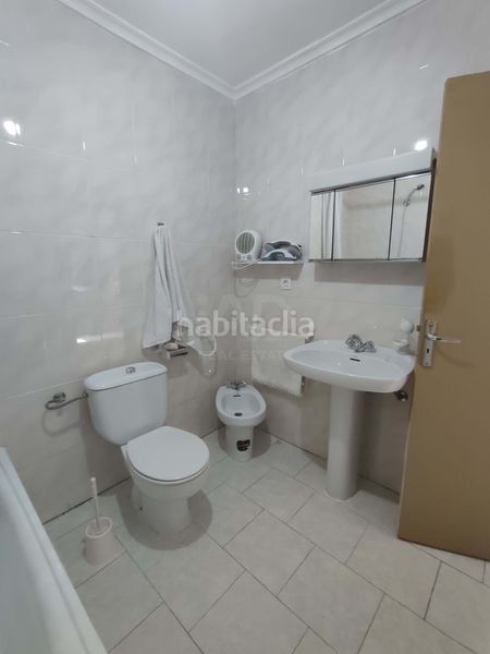 Foto a7da2459-36c1-4369-bde2-16c17ed403f9. Edifici a Hospital de Órbigo