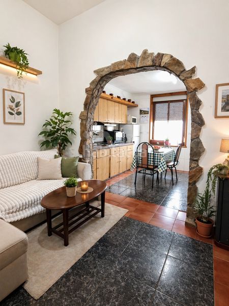 Foto ef5fd58b-ea09-4fdf-923a-d016da2cc21e. Edifici a Hospital de Órbigo