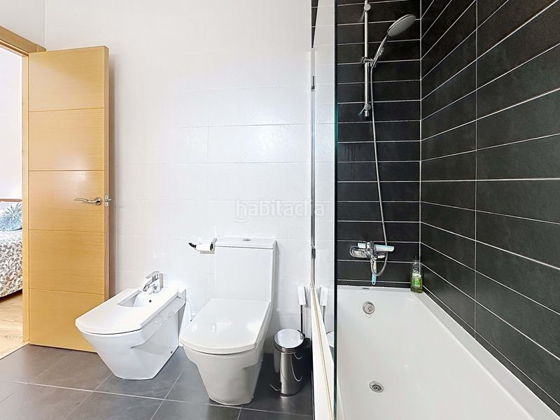 Foto 29bceaf7-ea9d-44af-949d-b473327109bb. Dúplex amb calefacció aparcament a Zona Nord Rubí