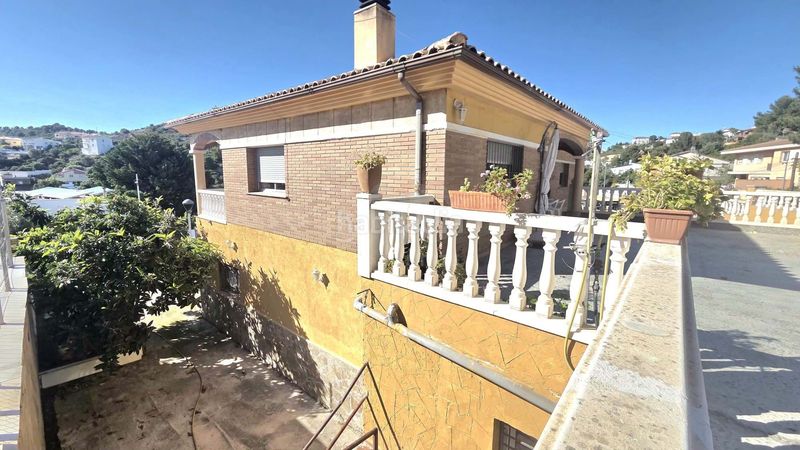 Foto 57e5c4f2-0f1a-4db6-aa06-ee75f1a34b42. Casa amb calefacció aparcament a Segur de dalt Segur de Calafell