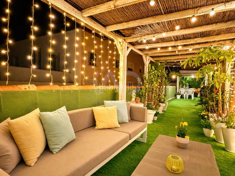 Foto 1070b3f9-a786-4746-a908-84c44dbb27e6. Àtic a Saladar Dénia