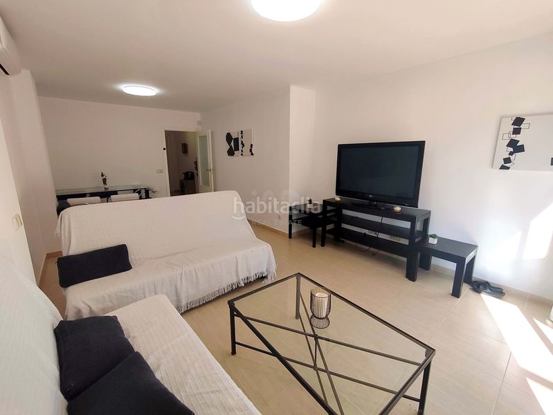 Foto 68bc0abf-1972-4fcb-873e-fb3ee1f66f82. Pis amb piscina a San Jorge