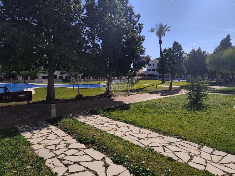 Foto b0ed7a39-823f-4c3f-a0e6-66f01f12ef8a. Pis amb piscina a San Jorge