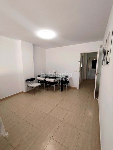 Foto c66bf055-7737-42aa-8e26-d9a104a072e9. Pis amb piscina a San Jorge