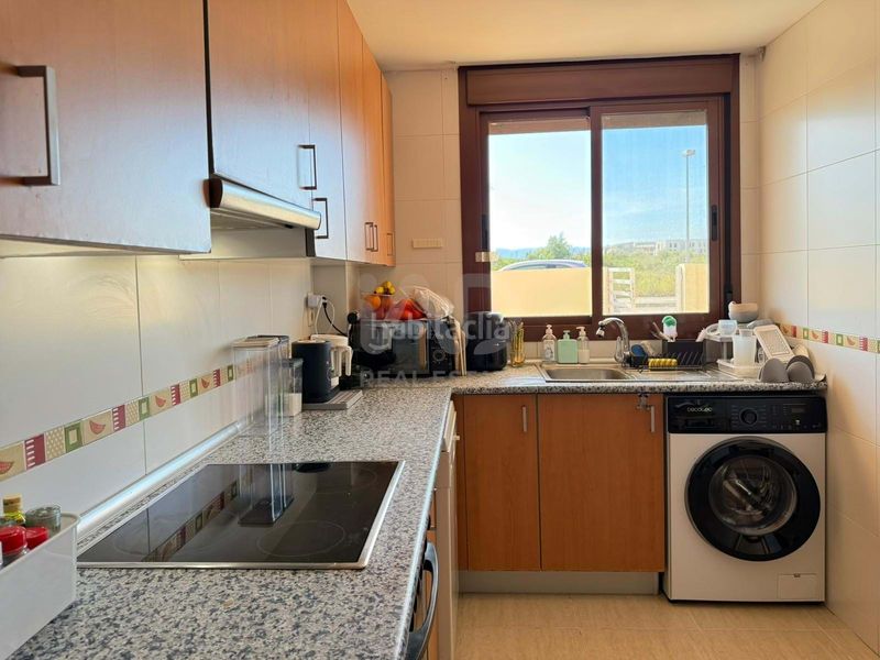 Foto c73550d9-9cbf-4386-b613-931a215ed695. Pis amb piscina a San Jorge