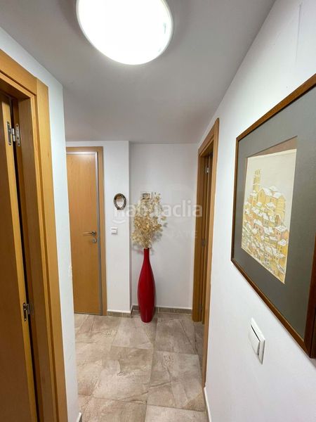 Foto 72e0bce7-c8b9-4ca0-b30f-e043df1a2d18. Pis amb piscina a San Jorge